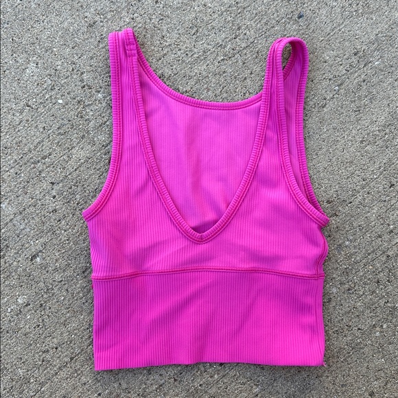 Lululemon Power Pivot Tank Ribbed - Picture 5 of 6